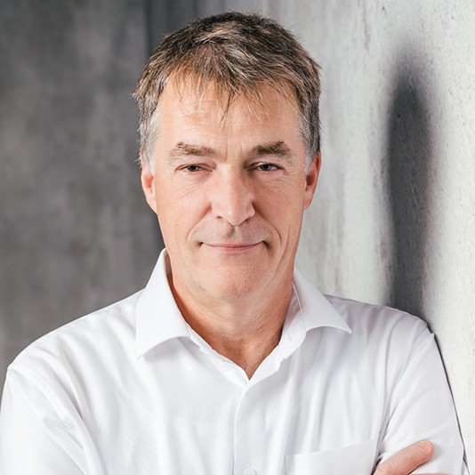 Dr. Clemens Kaiser